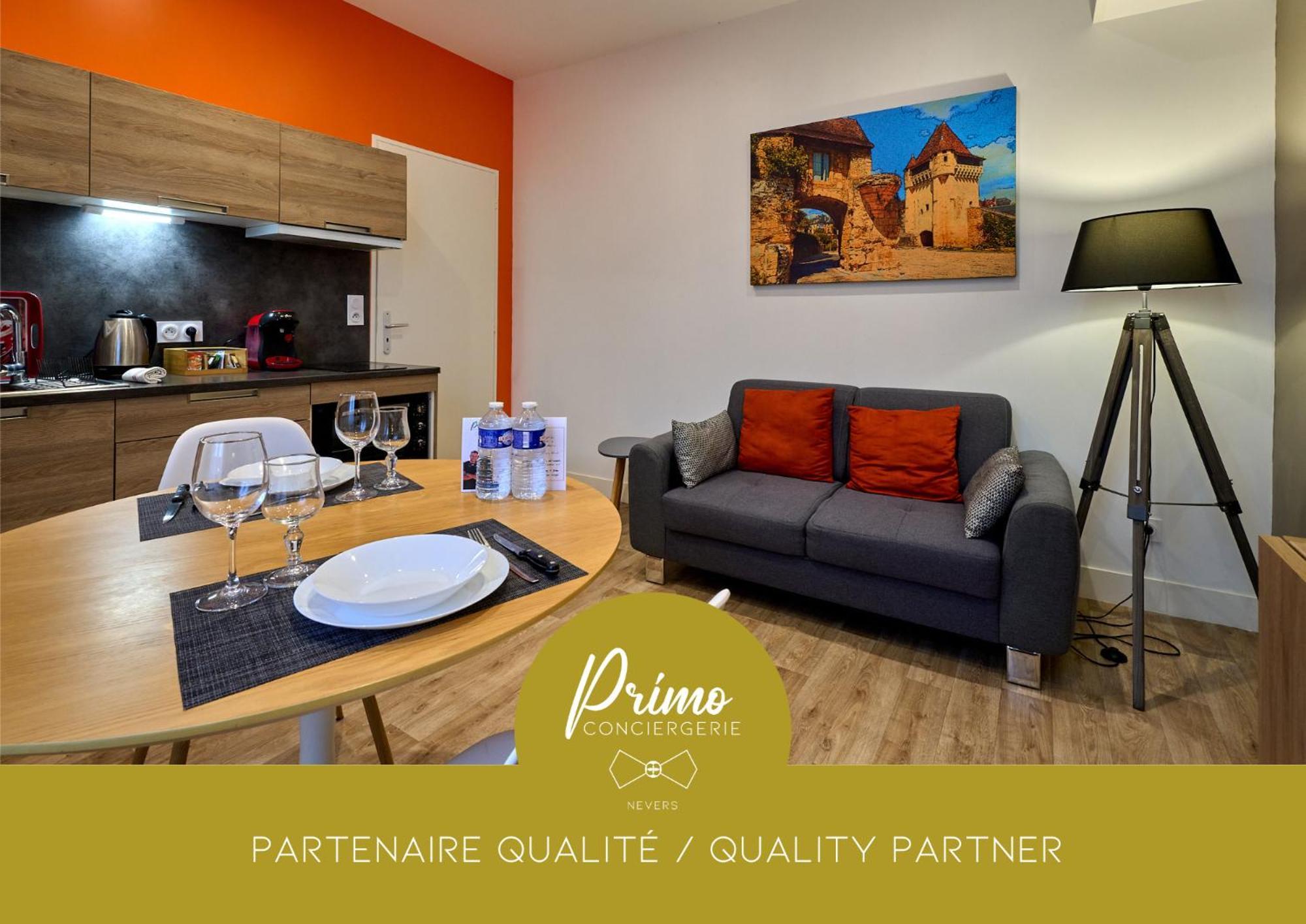 Le Faidherbe Style Appart' Hotel - Wifi Gratuit - Parking Gratuit Calme Et Lumineux Nevers Ngoại thất bức ảnh